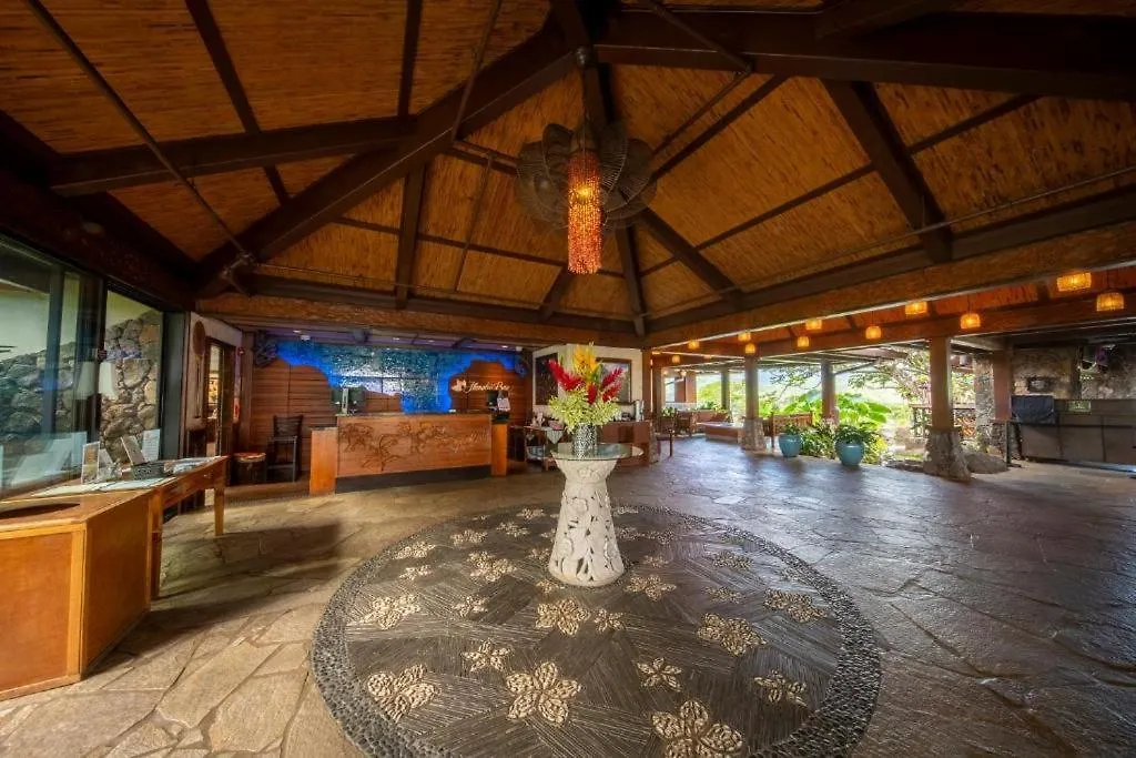 Hanalei Bay Beach Retreat With Waterfall Views Princeville